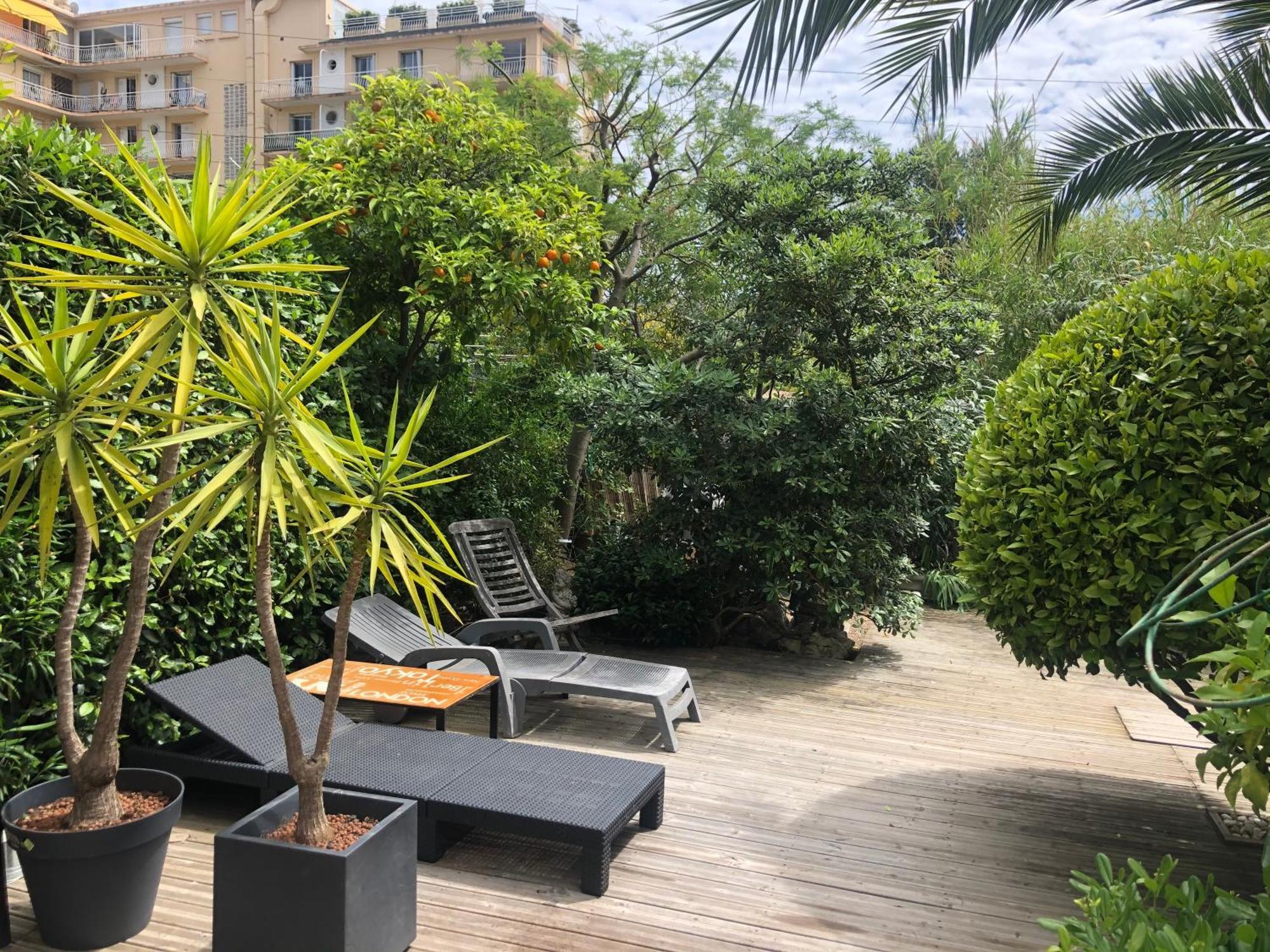 Only 60M To The Beach, 2 Bedroom Cozy Apartment, 80M2 Big Garden, Very Central Cannes Kültér fotó
