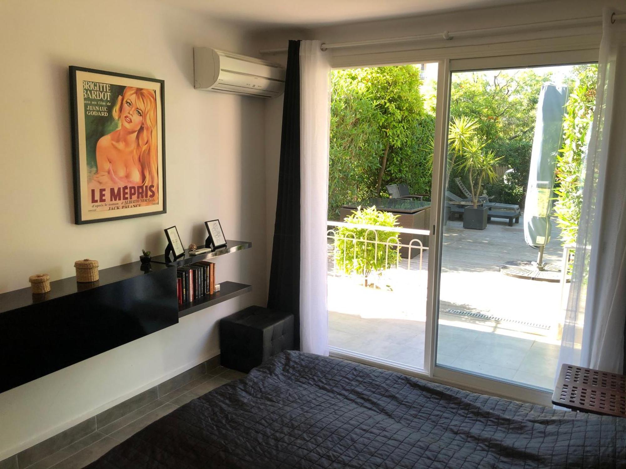 Only 60M To The Beach, 2 Bedroom Cozy Apartment, 80M2 Big Garden, Very Central Cannes Kültér fotó