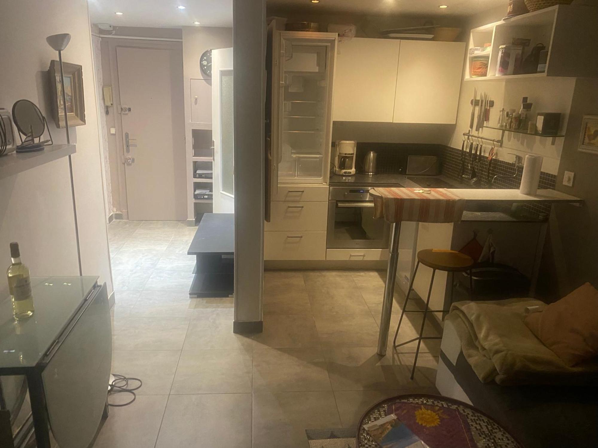 Only 60M To The Beach, 2 Bedroom Cozy Apartment, 80M2 Big Garden, Very Central Cannes Kültér fotó